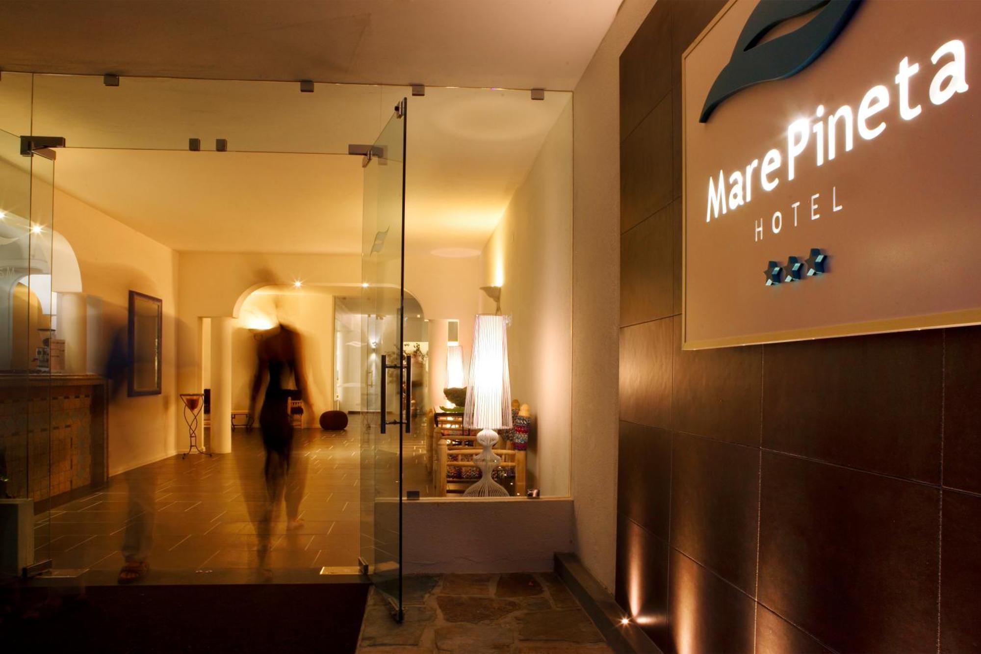 Hotel Mare Pineta Santa Margherita di Pula Exterior foto